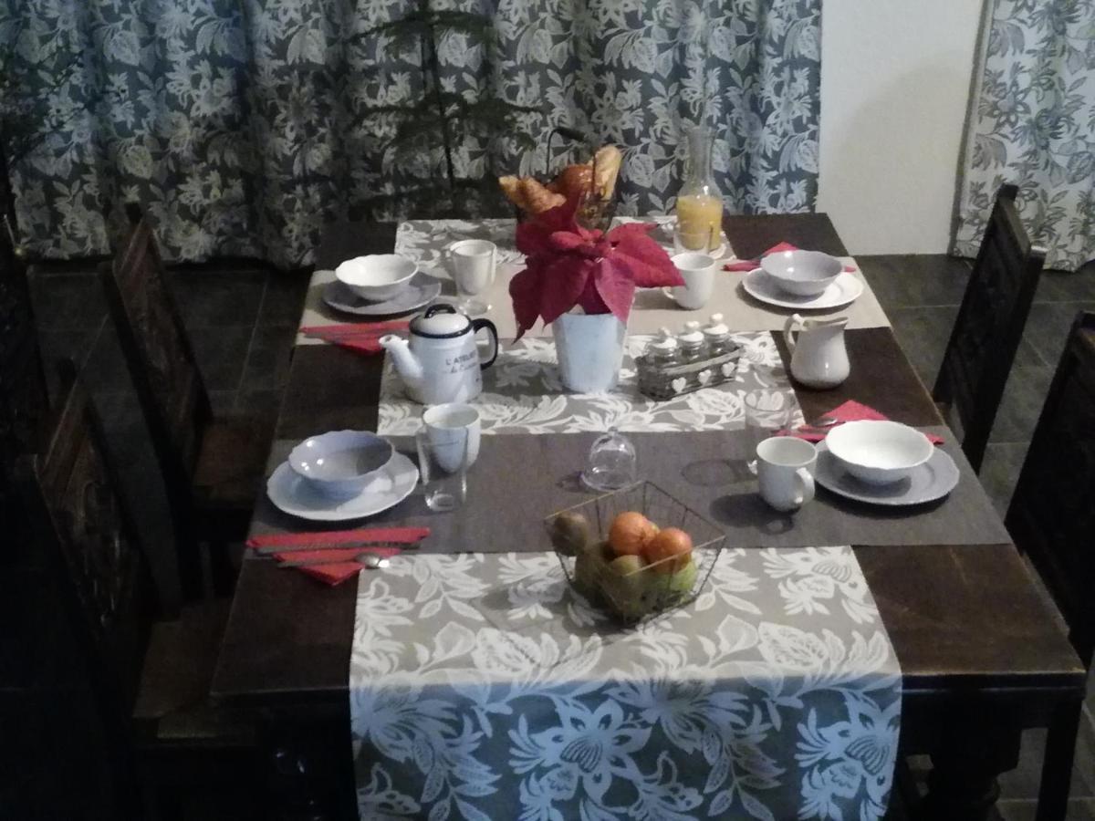 Chez Lorette Mauzé-sur-le-Mignon Zewnętrze zdjęcie